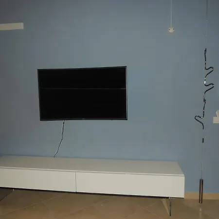 Agora 32